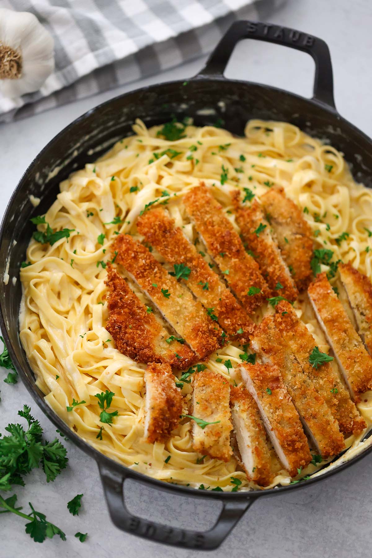 FETTUCCINE ALFREDO