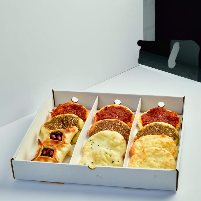 Mini assorted pastry box