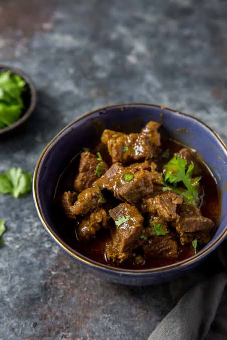 Sliced Beef Curry